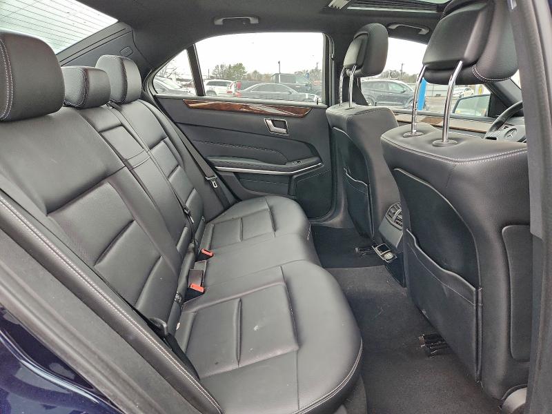 Фото 10 - MERCEDES-BENZ E-CLASS