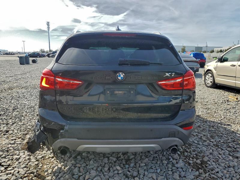 Фото 6 - BMW X1