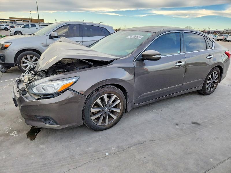 Фото 1 - NISSAN ALTIMA