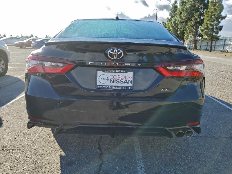 Фото 6 - TOYOTA CAMRY