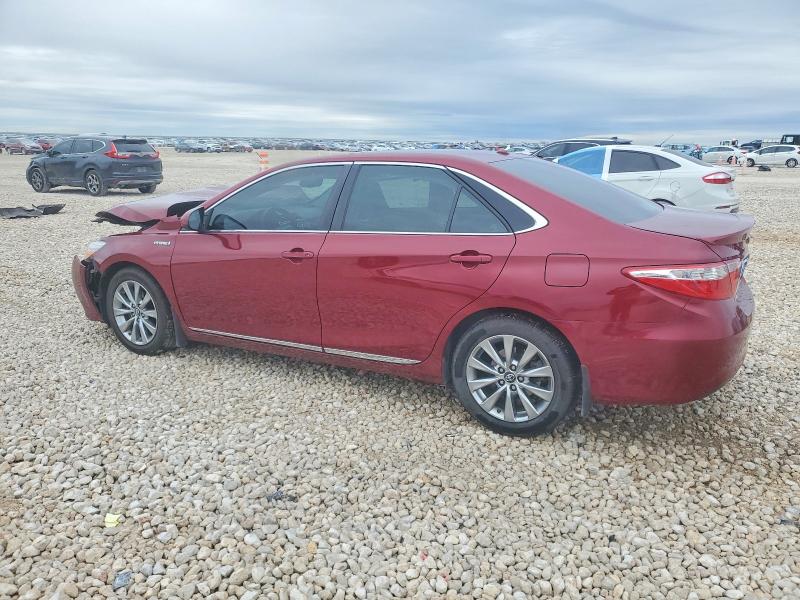 Фото 2 - TOYOTA CAMRY