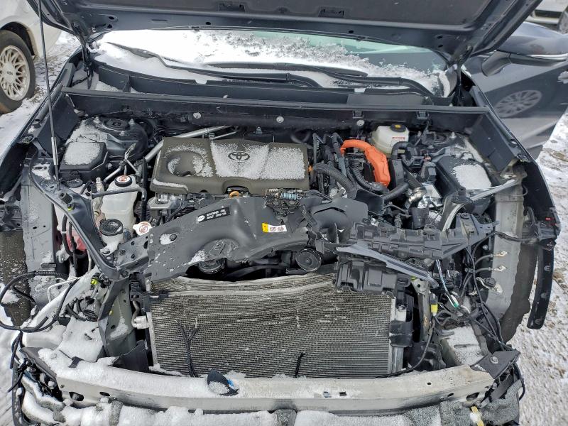 Фото 11 - TOYOTA RAV4