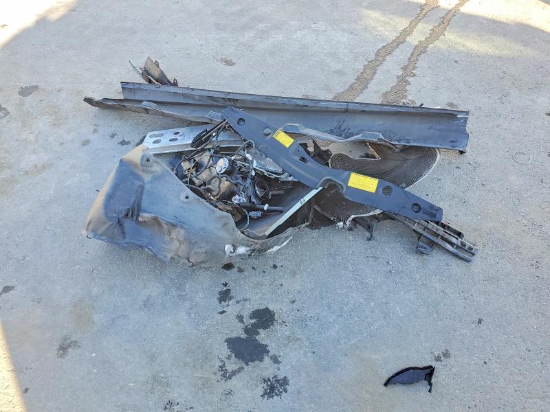 Фото 12 - TOYOTA PRIUS