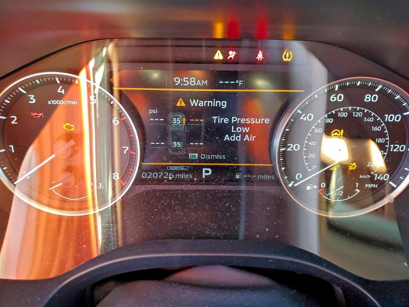 Фото 9 - MITSUBISHI OUTLANDER