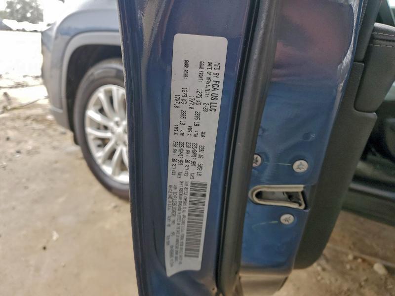 Фото 13 - JEEP GRAND CHER