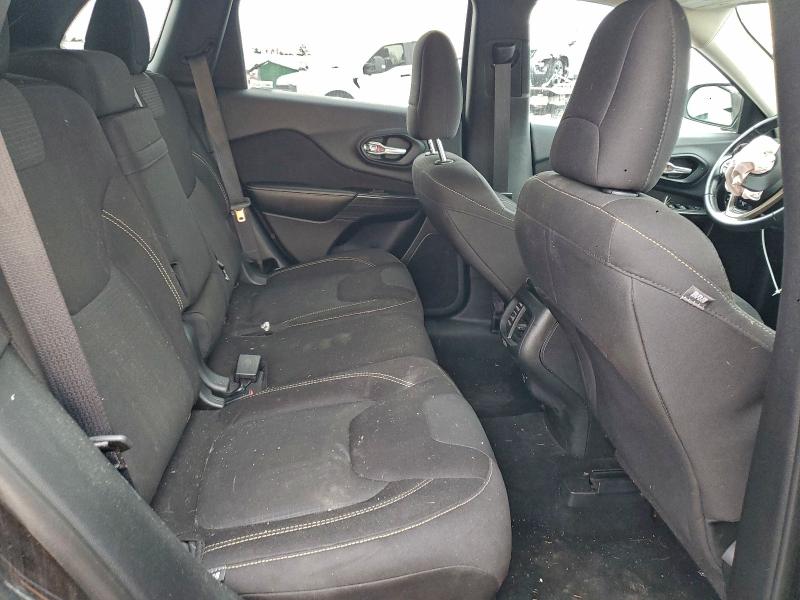 Фото 10 - JEEP GRAND CHER