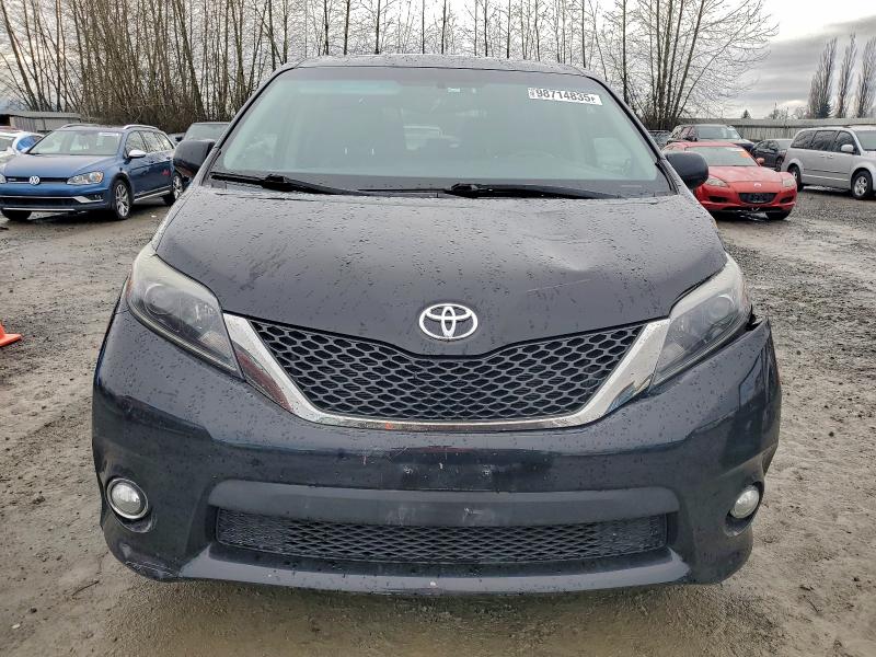 Фото 5 - TOYOTA SIENNA