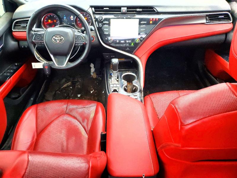 Фото 8 - TOYOTA CAMRY