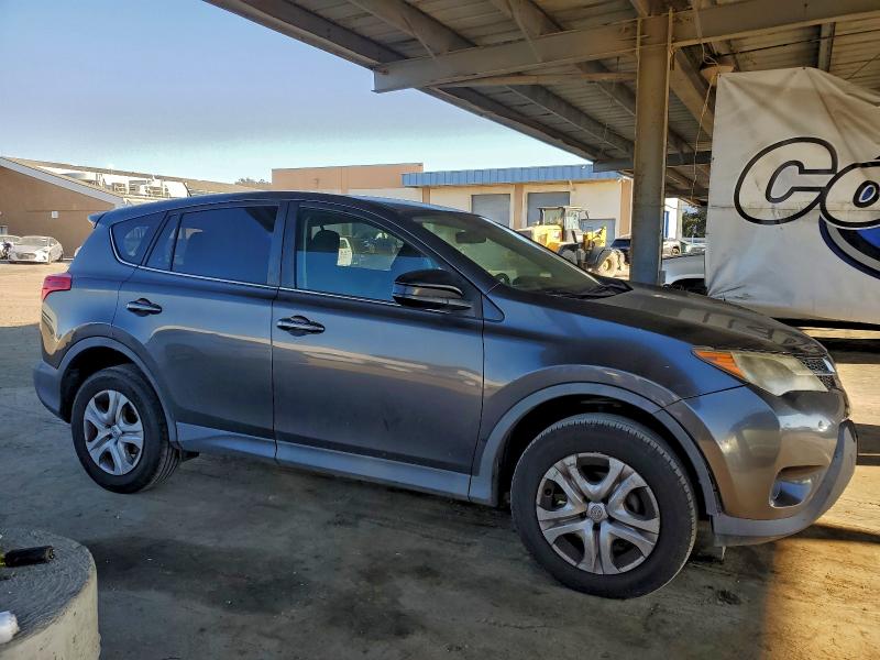 Фото 4 - TOYOTA RAV4