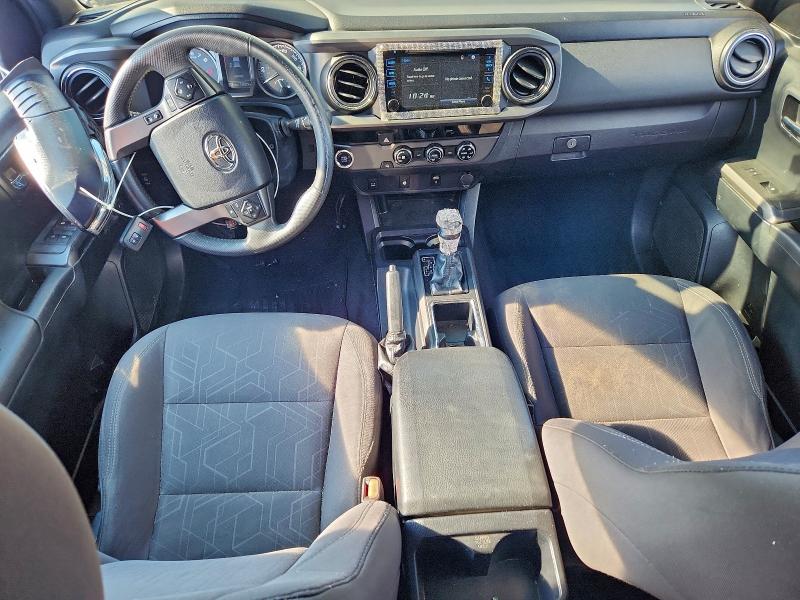 Фото 8 - TOYOTA TACOMA