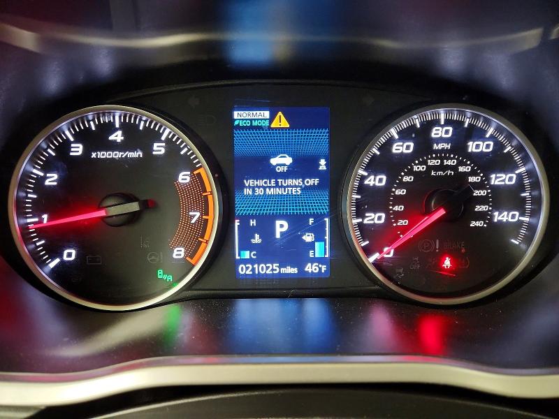 Фото 9 - MITSUBISHI ECLIPSE