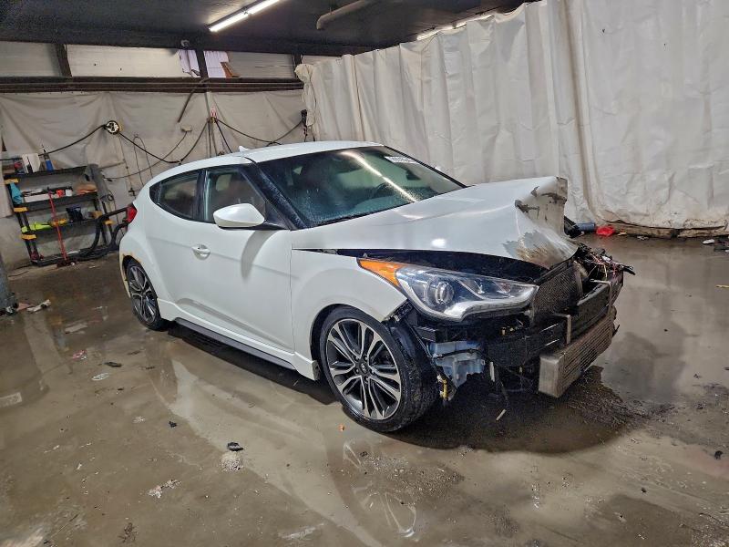 Фото 4 - HYUNDAI VELOSTER