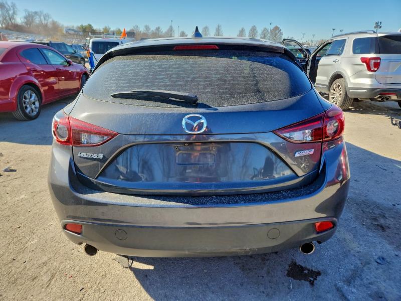 Фото 6 - MAZDA 3