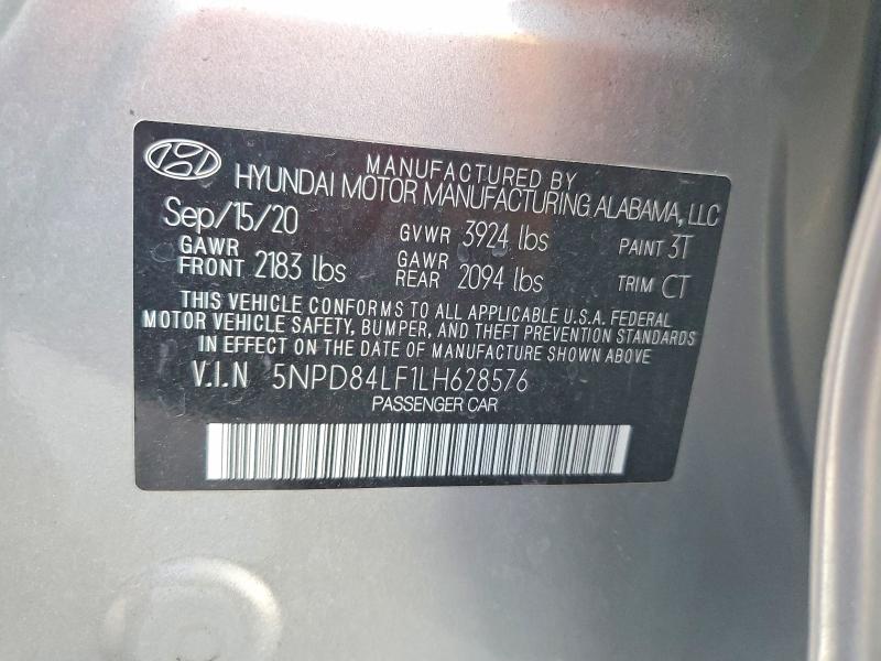 Фото 13 - HYUNDAI ELANTRA