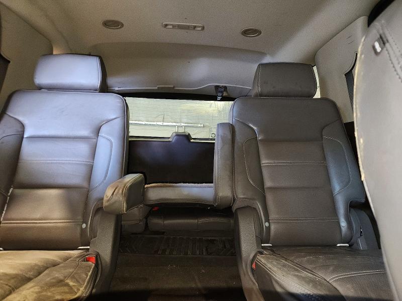 Фото 10 - GMC YUKON