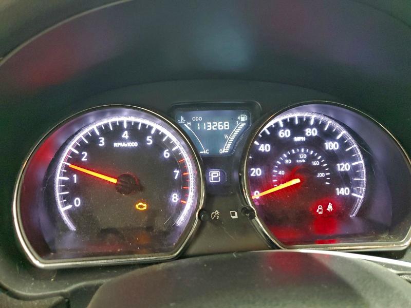 Фото 9 - NISSAN VERSA