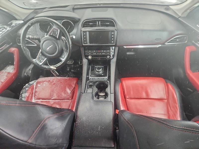 Фото 8 - JAGUAR F-PACE