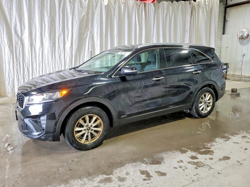 Фото 1 - KIA SORENTO