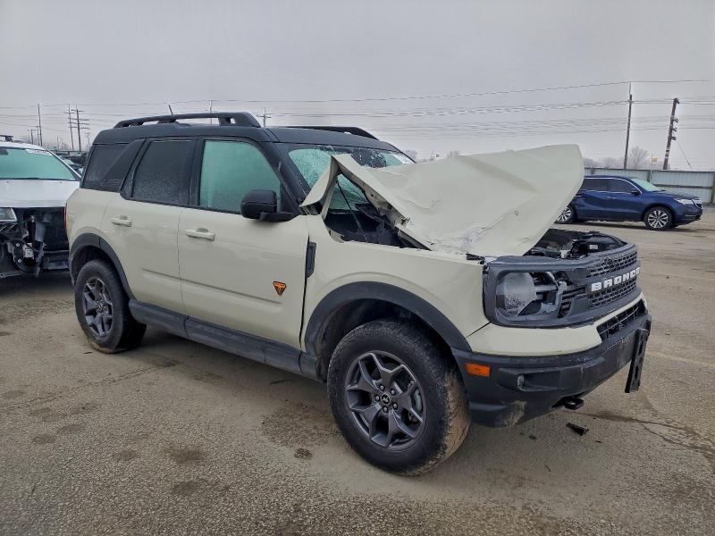 Фото 4 - FORD BRONCO