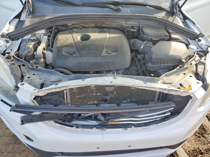 Фото 12 - VOLVO XC60