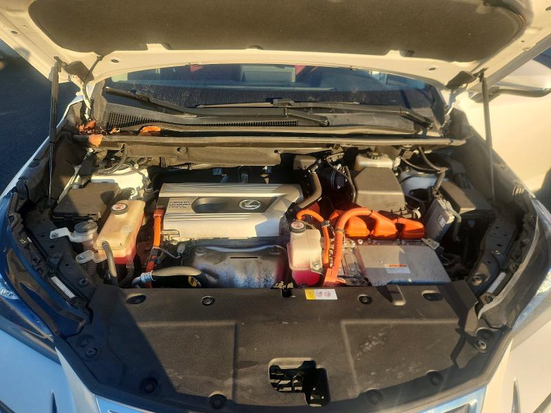 Фото 11 - LEXUS NX