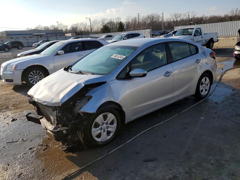 Фото 1 - KIA FORTE