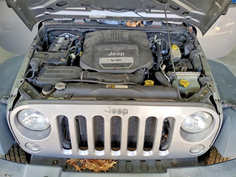 Фото 12 - JEEP WRANGLER