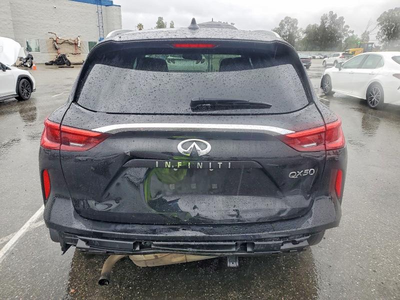 Фото 6 - INFINITI QX50