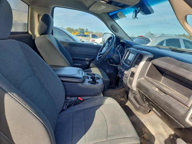 Фото 10 - RAM 1500