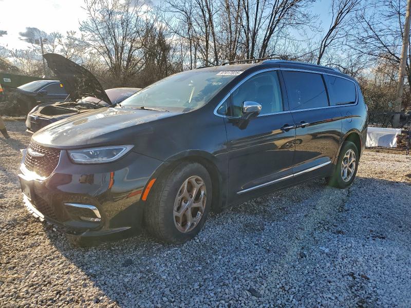 Фото 1 - CHRYSLER PACIFICA