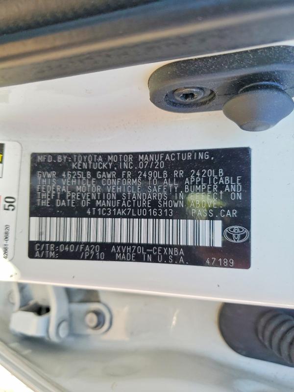 Фото 12 - TOYOTA CAMRY