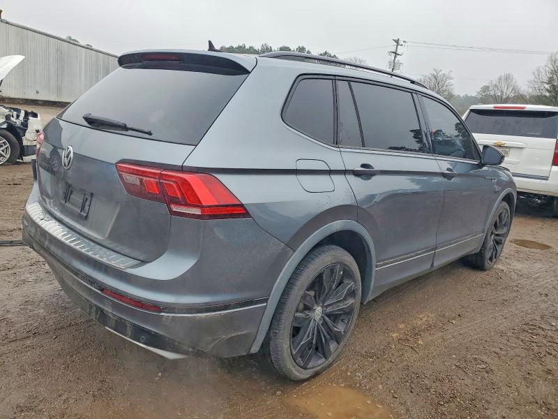 Фото 3 - VOLKSWAGEN TIGUAN