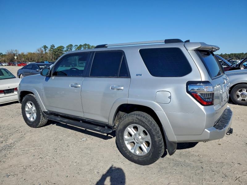 Фото 2 - TOYOTA 4RUNNER