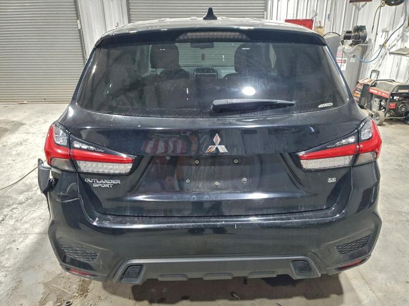 Фото 6 - MITSUBISHI OUTLANDER