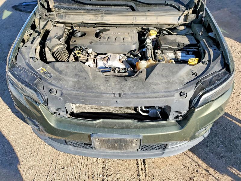 Фото 11 - JEEP GRAND CHER