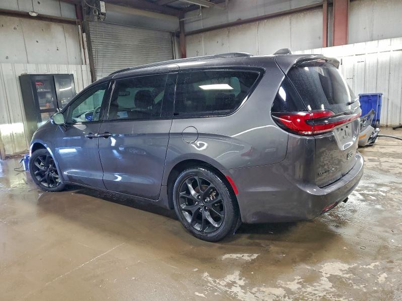 Фото 2 - CHRYSLER PACIFICA