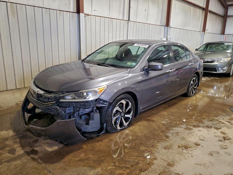 Фото 1 - HONDA ACCORD