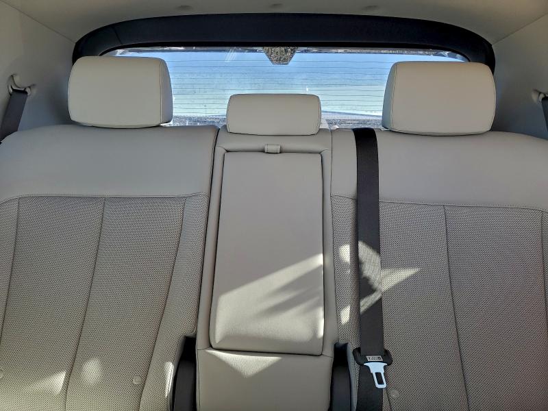 Фото 10 - HYUNDAI IONIQ