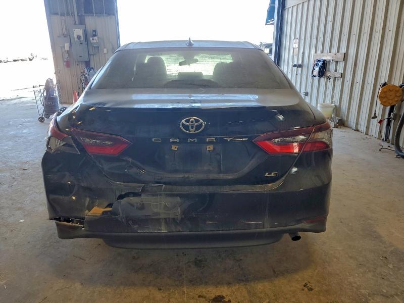 Фото 6 - TOYOTA CAMRY