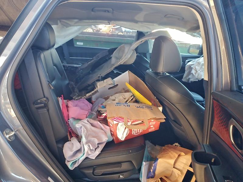 Фото 10 - KIA SORENTO