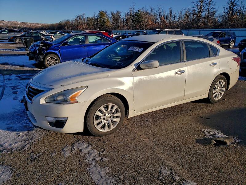 Фото 1 - NISSAN ALTIMA