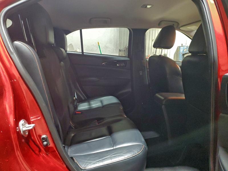 Фото 11 - MITSUBISHI ECLIPSE