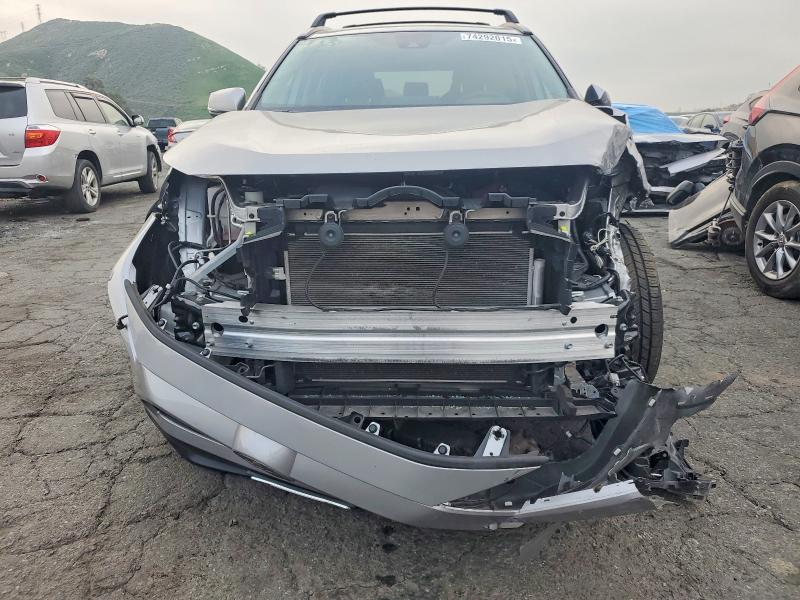 Фото 5 - TOYOTA RAV4