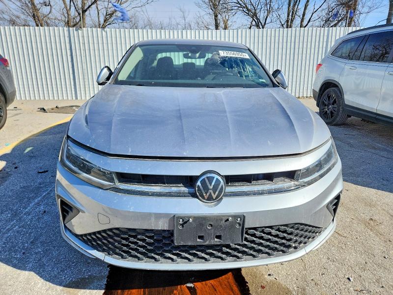 Фото 5 - VOLKSWAGEN JETTA