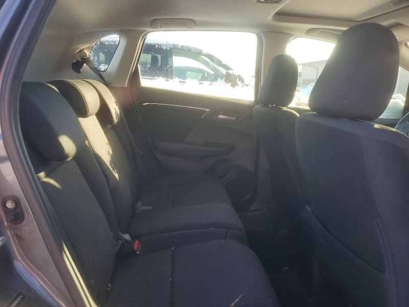 Фото 11 - HONDA FIT