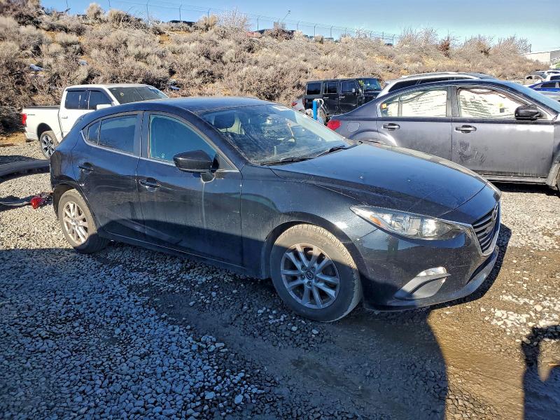 Фото 4 - MAZDA 3