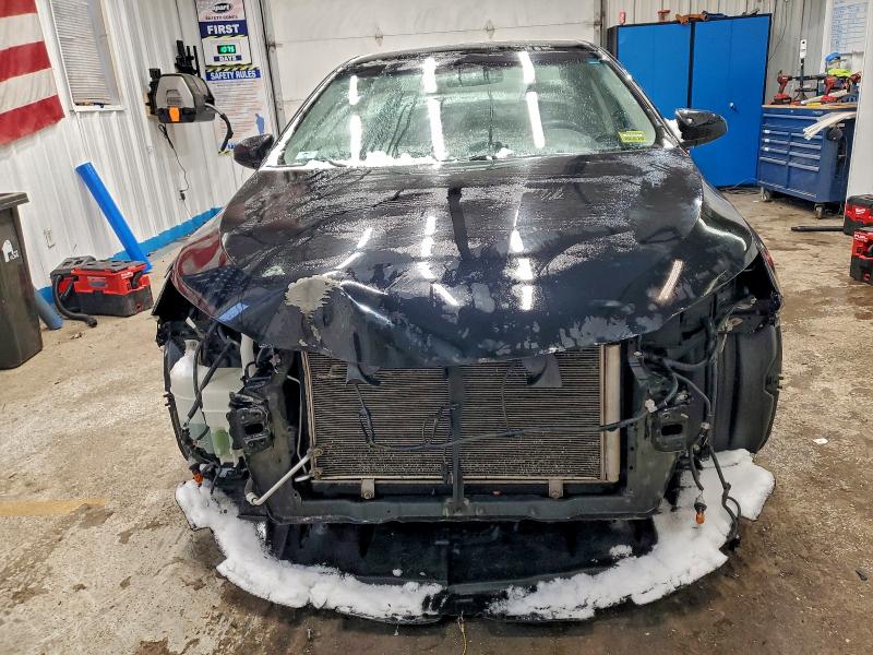 Фото 5 - TOYOTA CAMRY