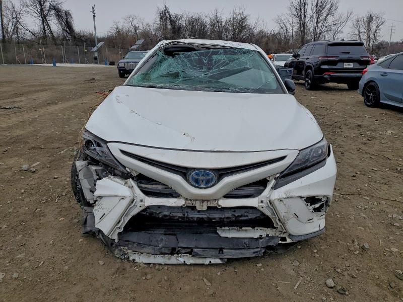 Фото 5 - TOYOTA CAMRY