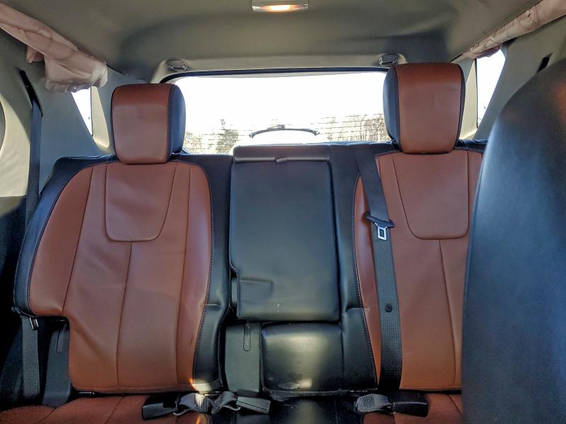 Фото 10 - CHEVROLET EQUINOX