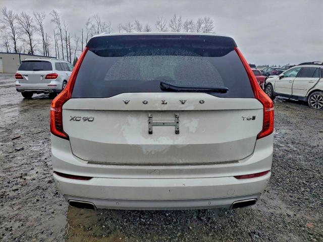 Фото 6 - VOLVO XC90